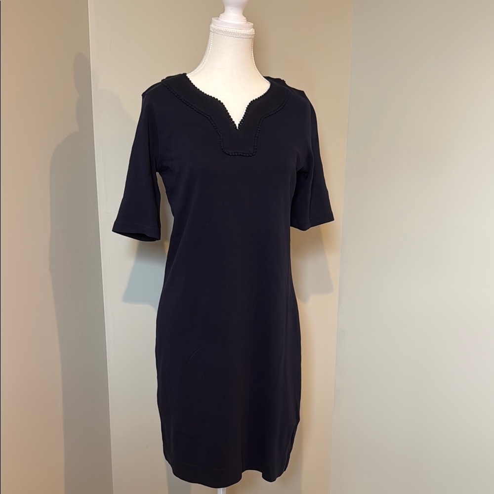 Classic three-quarter lengths summer dress